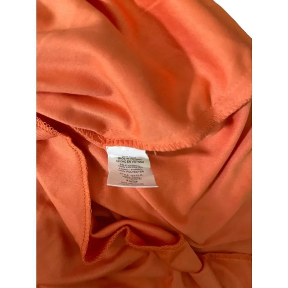 City Triangle Coral Mini Halter dress EUC - Picture 4 of 8